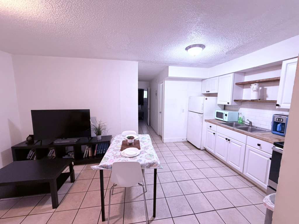 East Austin Apartment | Ideal for Long Stays photo 1