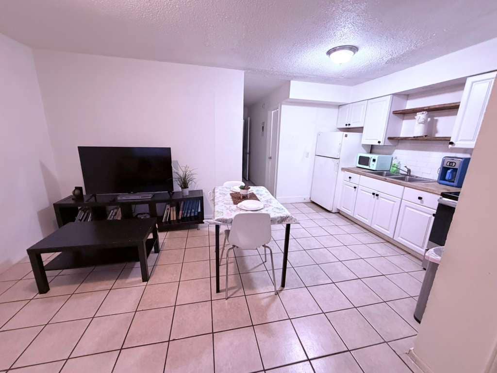 East Austin Apartment | Ideal for Long Stays photo 5