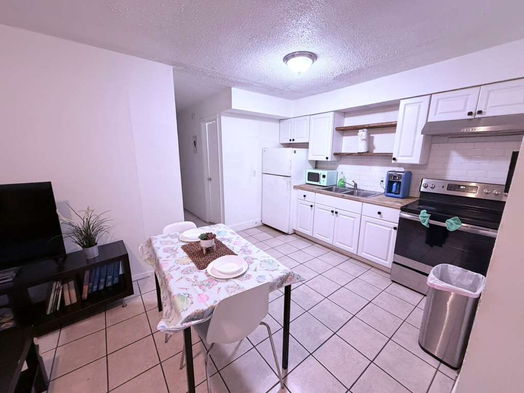 East Austin Apartment | Ideal for Long Stays photo 7