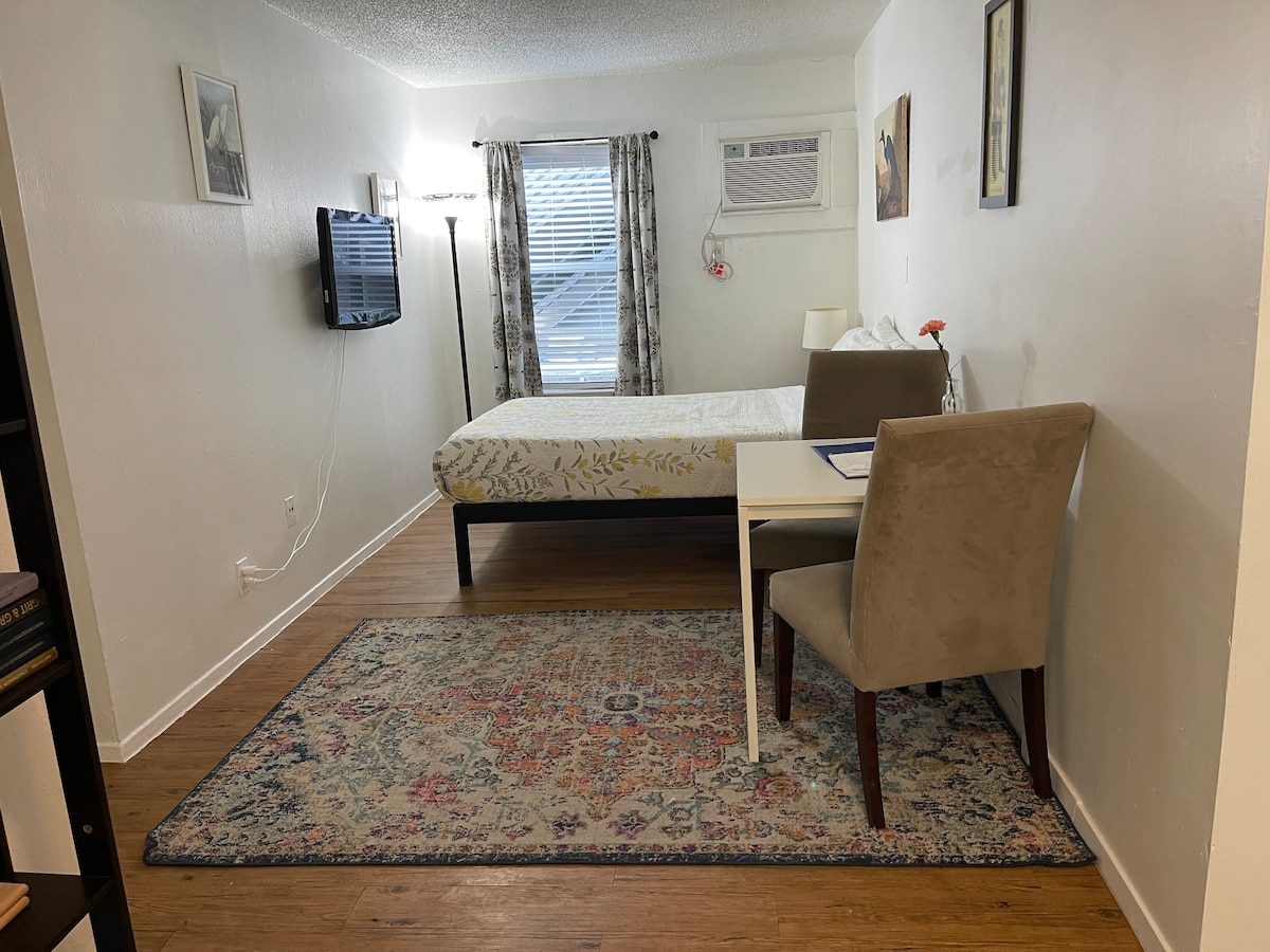 Apt#9 Private Studio photo 4
