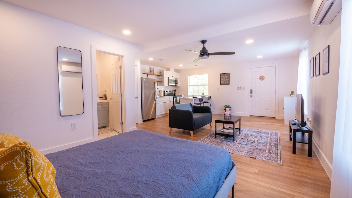 Park Facing | Pet Friendly | Free Parking | Studio photo 6